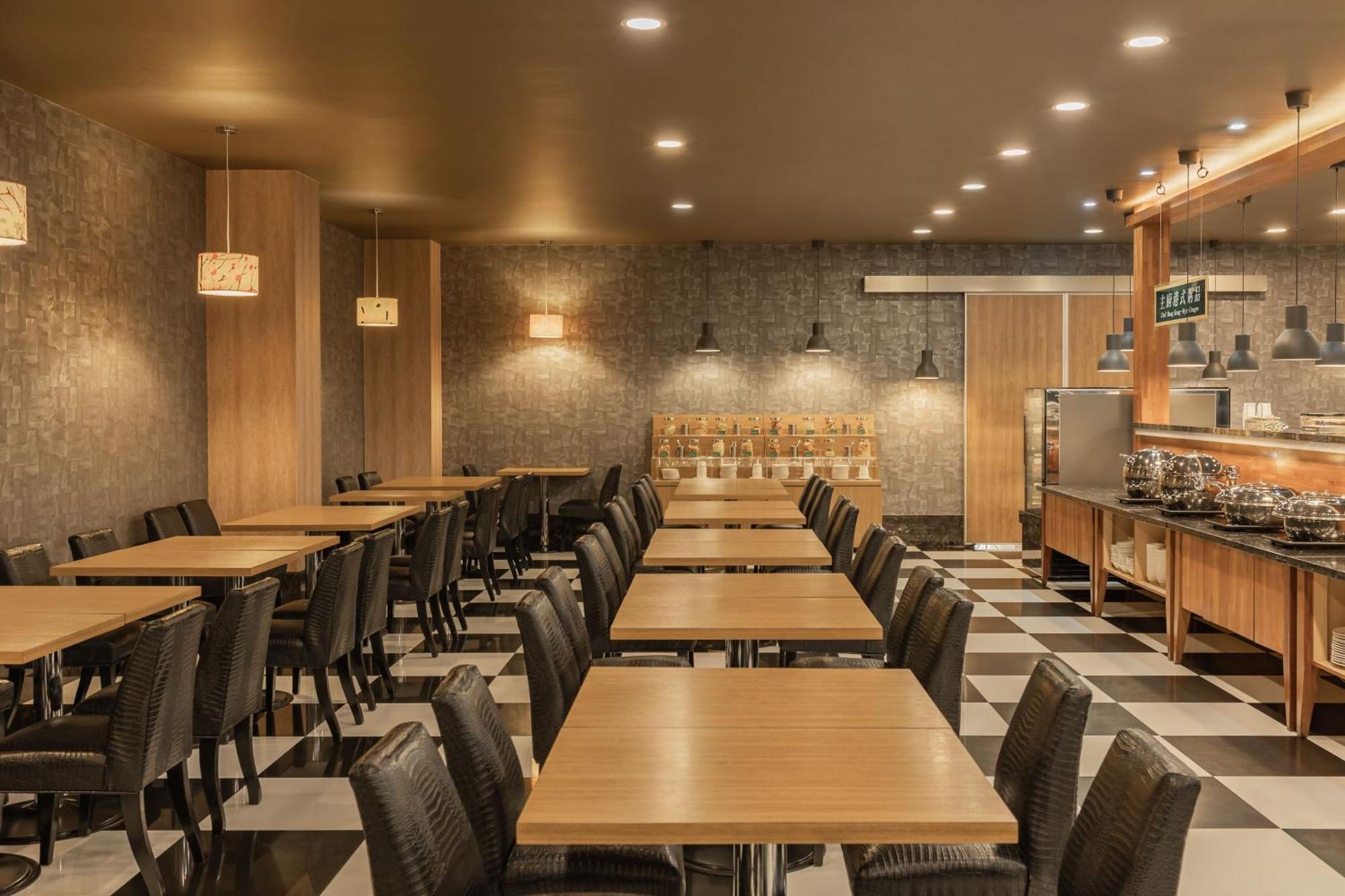 Kindness Hotel - Tainan Chihkan Tower Ngoại thất bức ảnh
