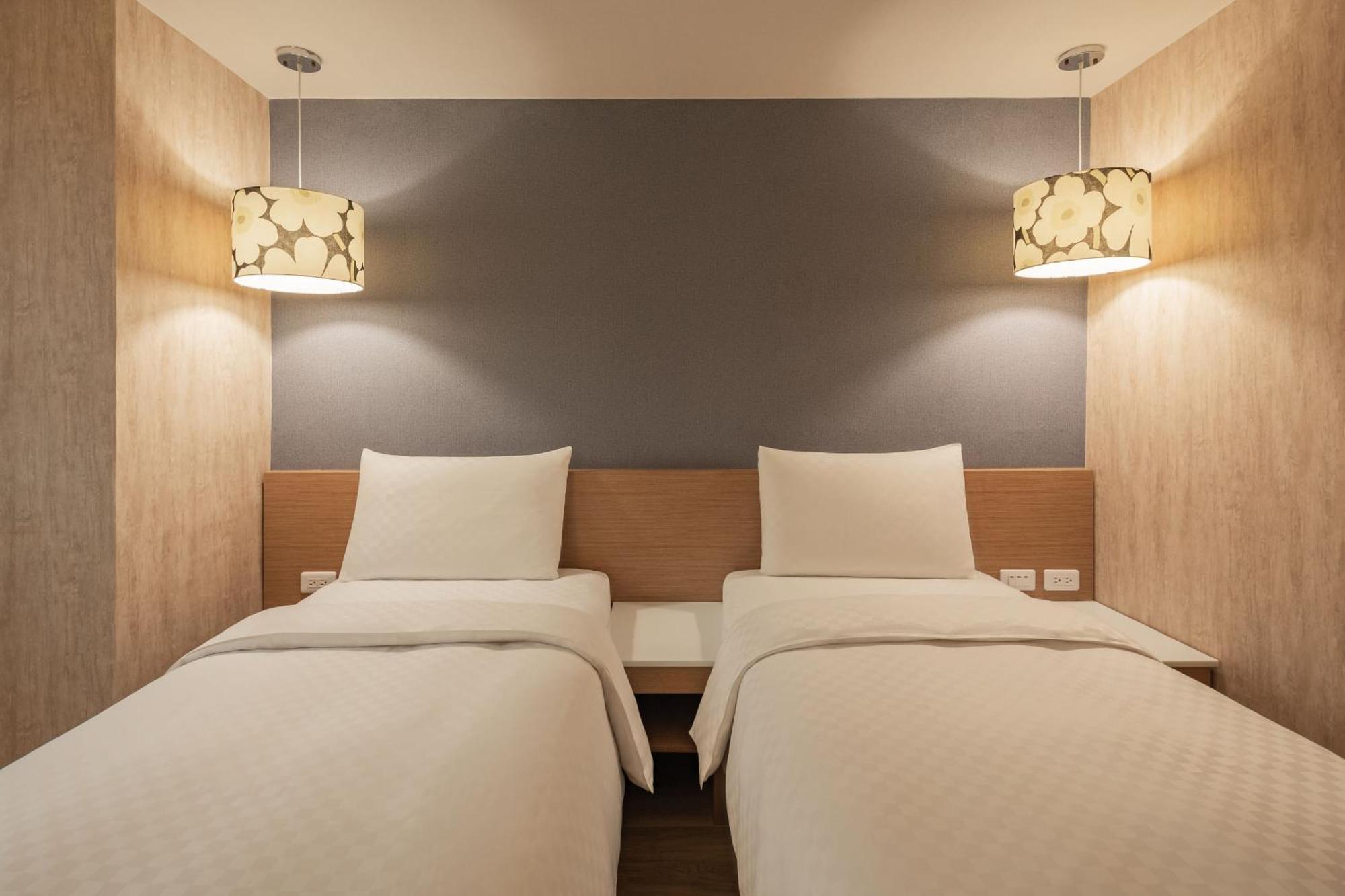 Kindness Hotel - Tainan Chihkan Tower Phòng bức ảnh