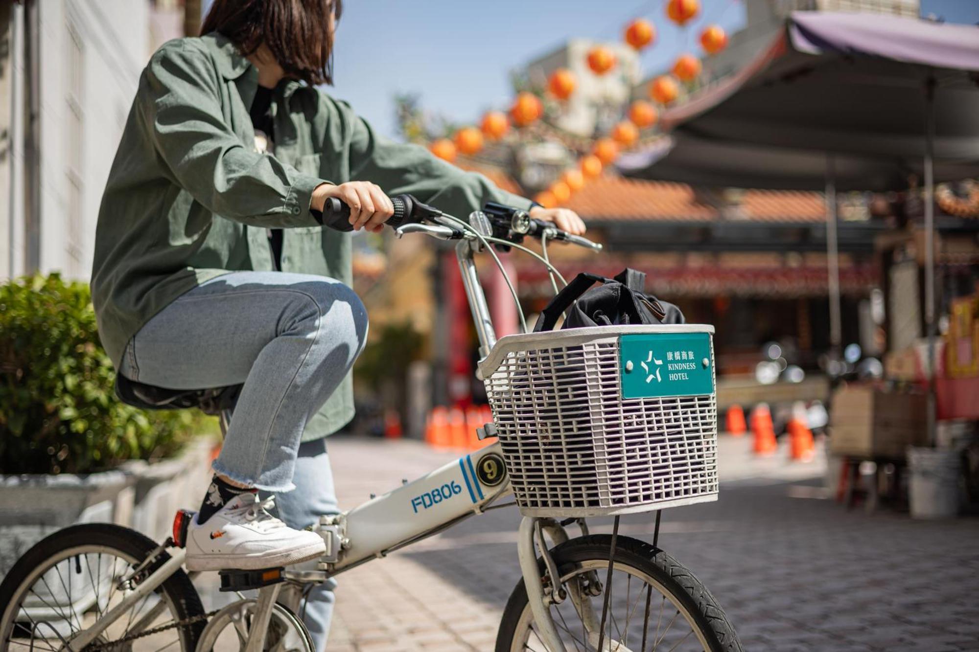 Kindness Hotel - Tainan Chihkan Tower Ngoại thất bức ảnh
